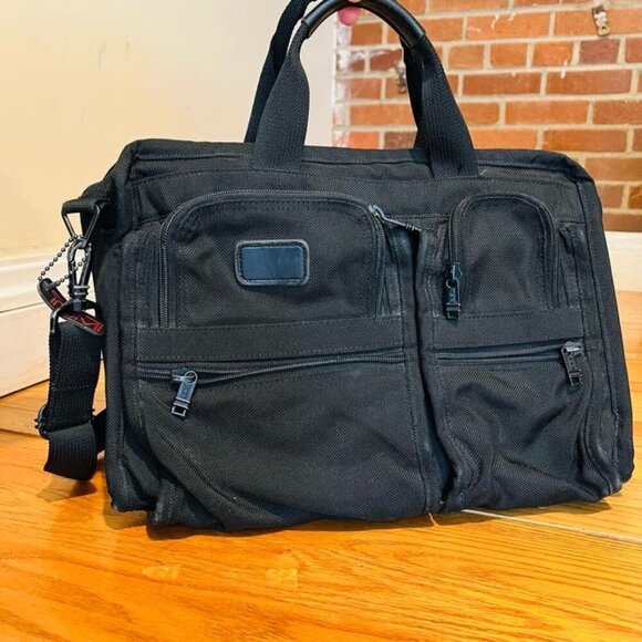 Tumi Alpha Nylon Computer Laptop Bag - Picture 1 of 16